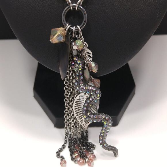 Guess Tassel Snake Pendant Crystal Beaded Necklace - 32 Inches - Signed - Picture 3 of 10